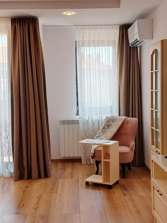 Vazov Apartment Kazanlak Ngoại thất bức ảnh