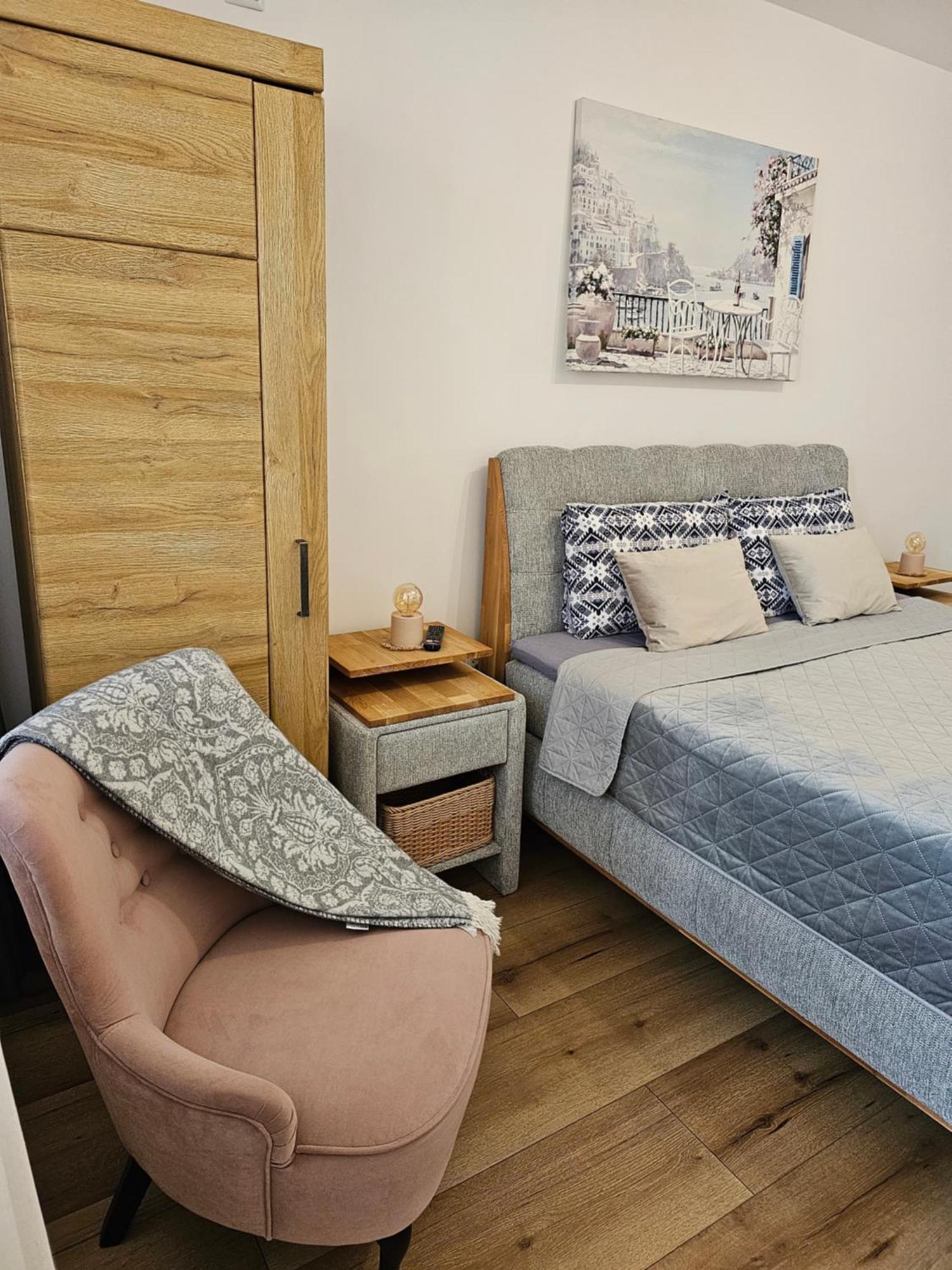 Vazov Apartment Kazanlak Ngoại thất bức ảnh
